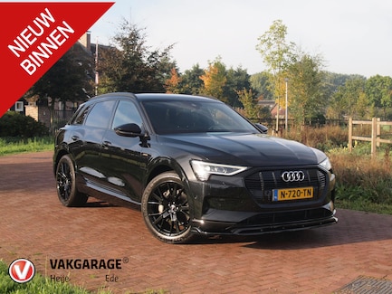 Audi E-tron 0
