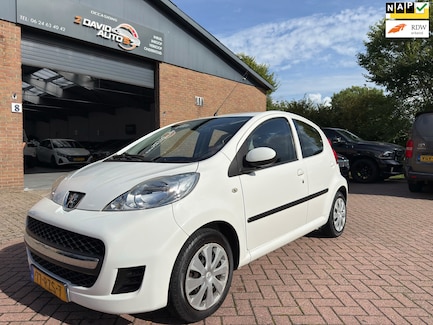 Peugeot 107 0