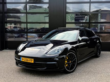 Porsche Panamera 0