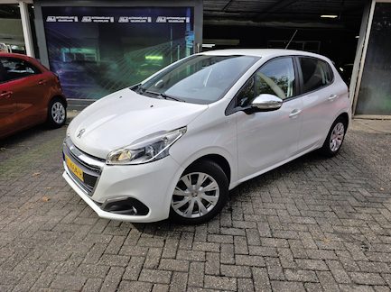 Peugeot 208 0