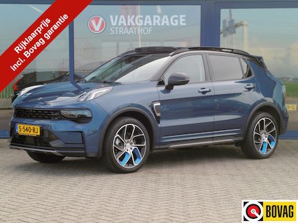 Lynk & Co 01 0