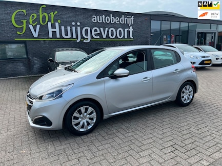 Peugeot 208 0