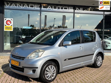 Daihatsu Sirion 0