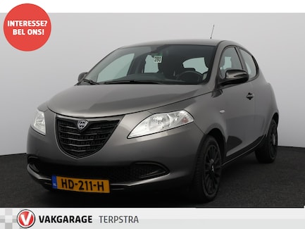 Lancia Ypsilon 0