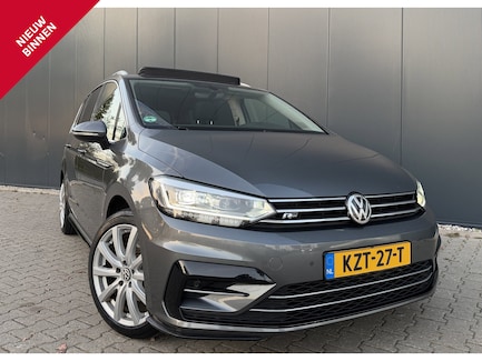 Volkswagen Touran 0