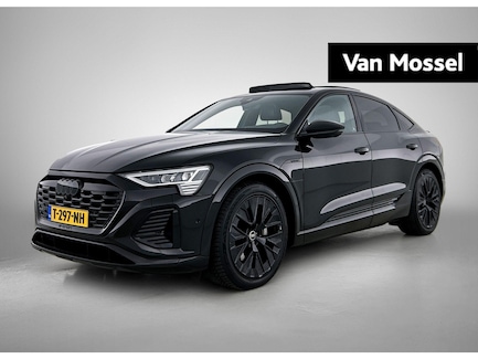 Audi Q8 Sportback e-tron 0