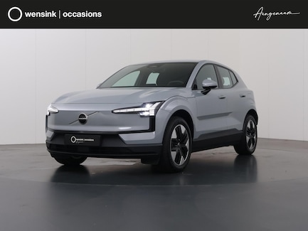 Volvo EX30 0