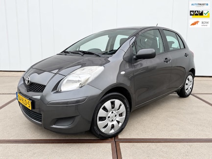 Toyota Yaris 0