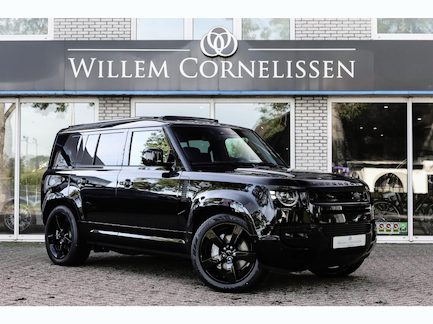 Land Rover Defender 0