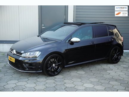 Volkswagen Golf 0
