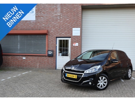 Peugeot 208 0