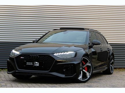 Audi RS4 0