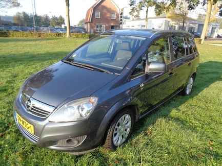 Opel Zafira 0