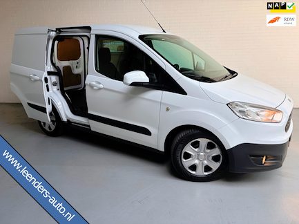 Ford Transit Courier 0