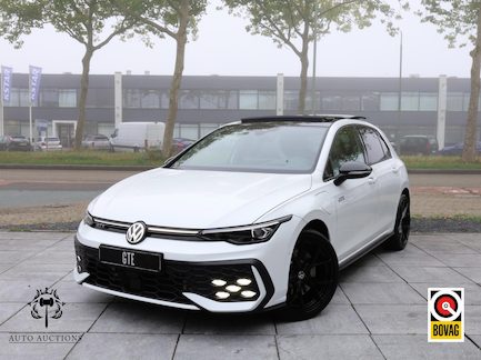 Volkswagen Golf 0