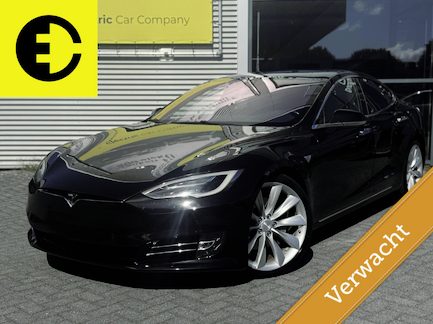 Tesla Model S 0