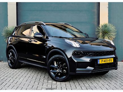 Lynk & Co 01 0