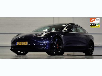 Tesla Model 3 0