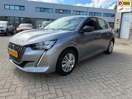 Peugeot 208 0