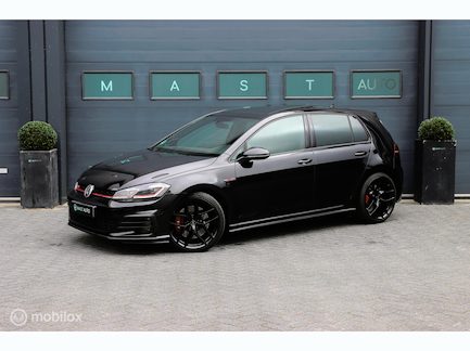 Volkswagen Golf 0