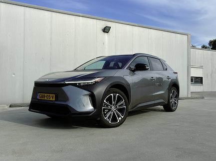 Toyota BZ4X 0