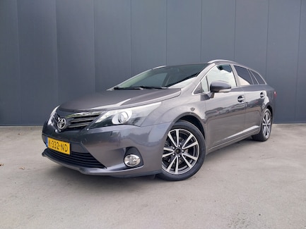 Toyota Avensis 0