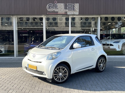 Toyota iQ 0
