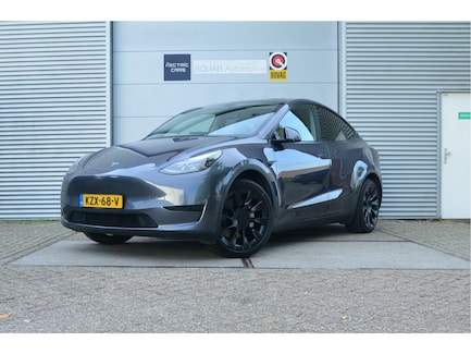 Tesla Model Y 0