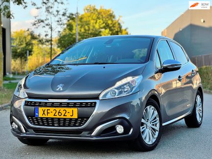 Peugeot 208 0
