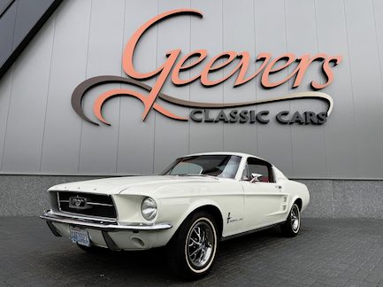 Ford Mustang 0