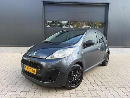 Peugeot 107 0