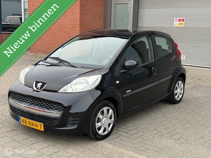 Peugeot 107 0