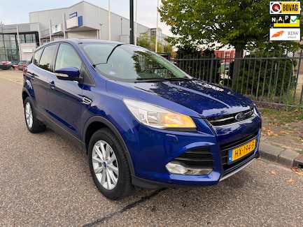 Ford Kuga 0