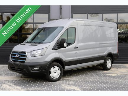 Ford E-Transit 0