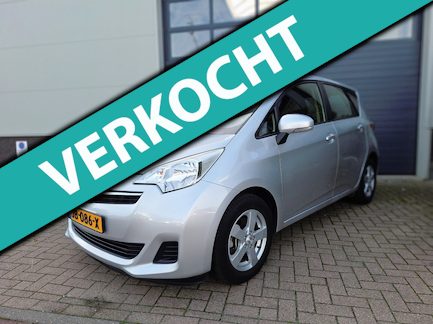 Toyota Verso-S 0
