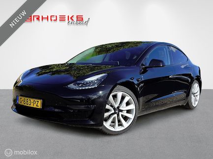 Tesla Model 3 0