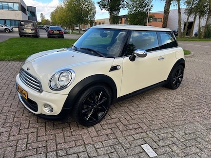 MINI One 0