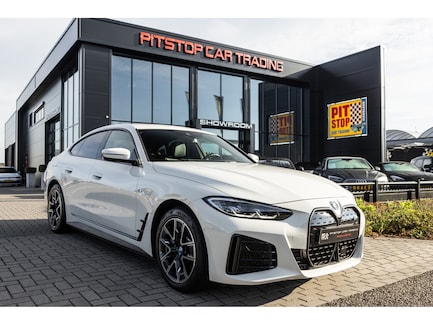 BMW i4 0