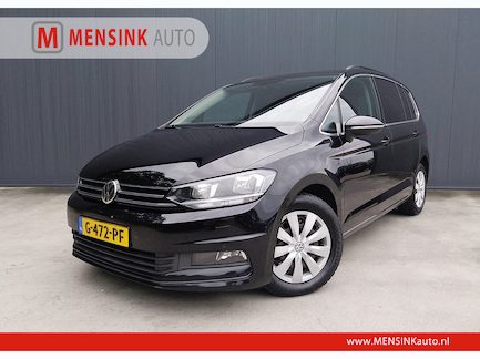 Volkswagen Touran 0