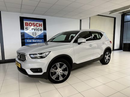 Volvo XC40 0