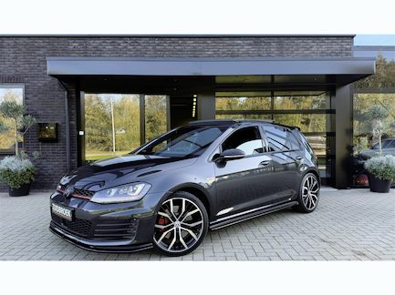 Volkswagen Golf 0