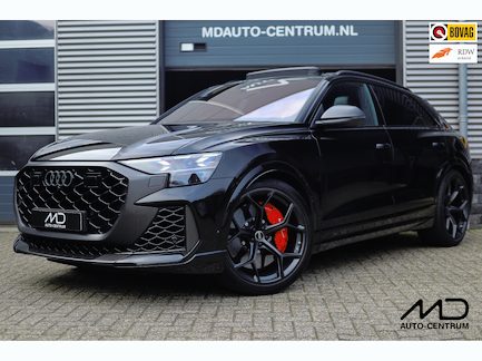 Audi RS Q8 0