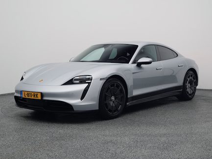 Porsche Taycan 0