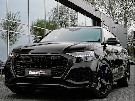 Audi RS Q8 0