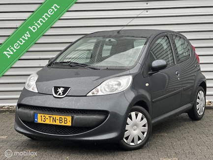 Peugeot 107 0