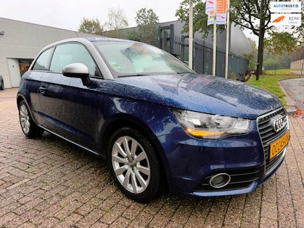 Audi A1 0
