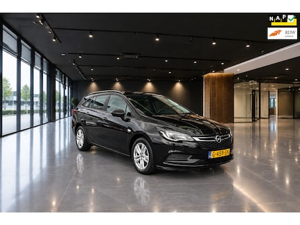 Opel Astra 0
