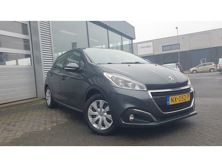 Peugeot 208 0