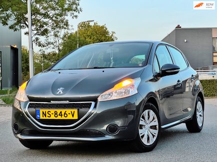 Peugeot 208 0