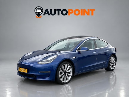 Tesla Model 3 0